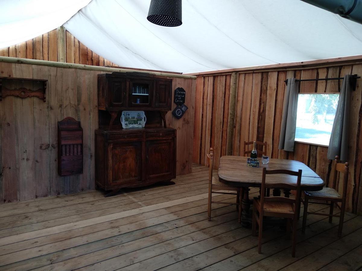 Domaine Ramonjavel, Glamping & Alpaca'S Bed & Breakfast Fongrave Екстериор снимка