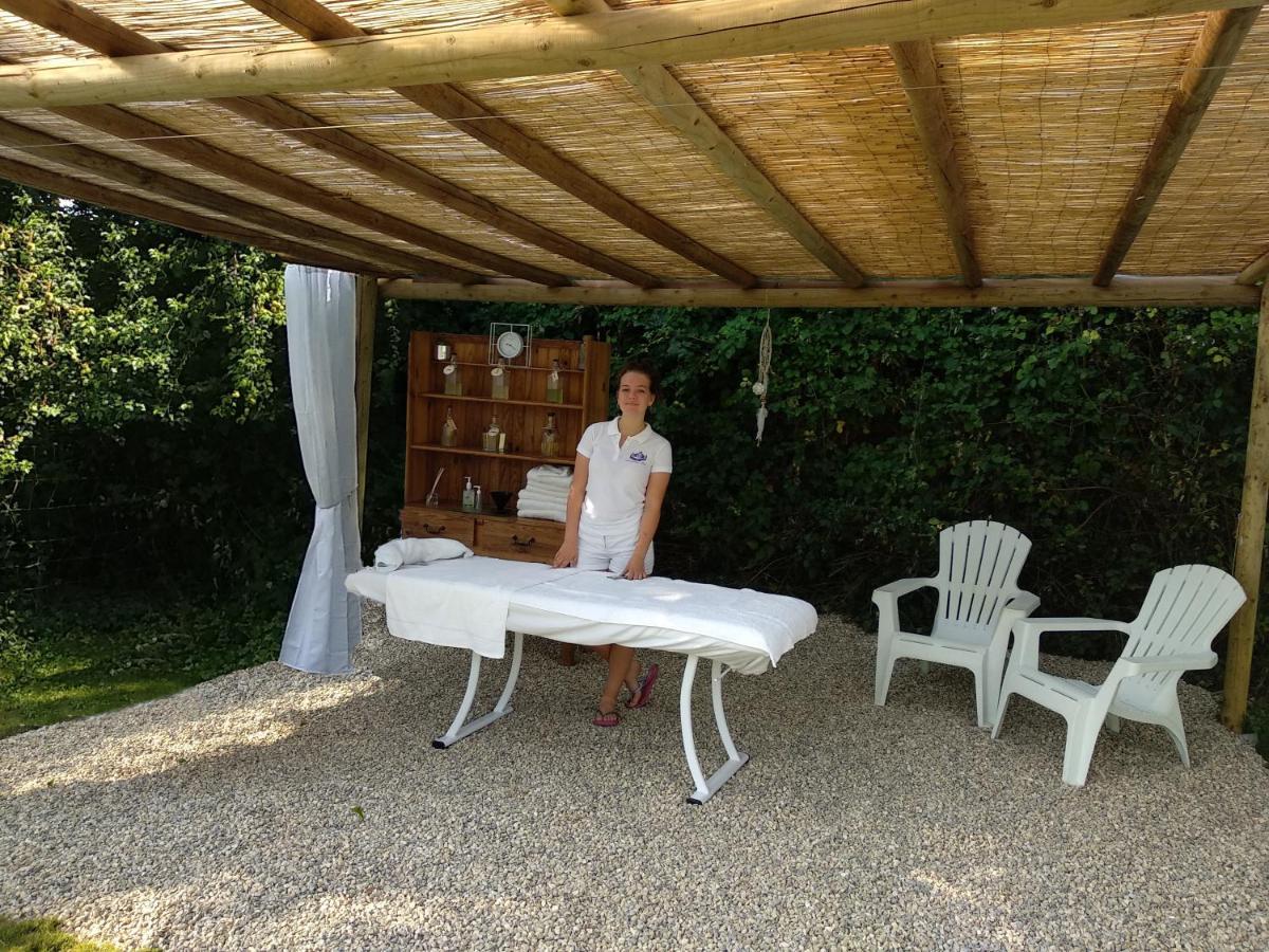 Domaine Ramonjavel, Glamping & Alpaca'S Bed & Breakfast Fongrave Екстериор снимка